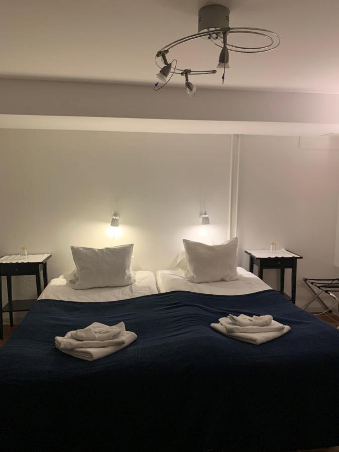 Hotell Kaprifol 亨尼博斯特兰德 外观 照片